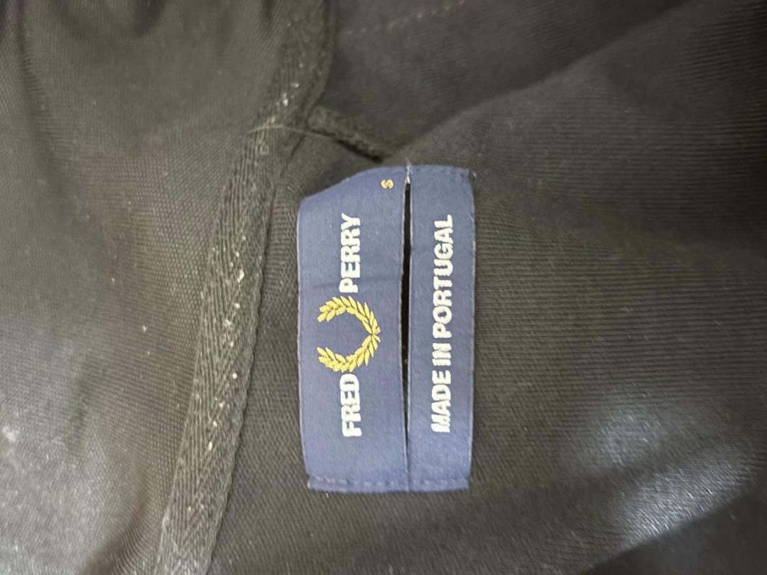 フレッドペリートラックジャケット