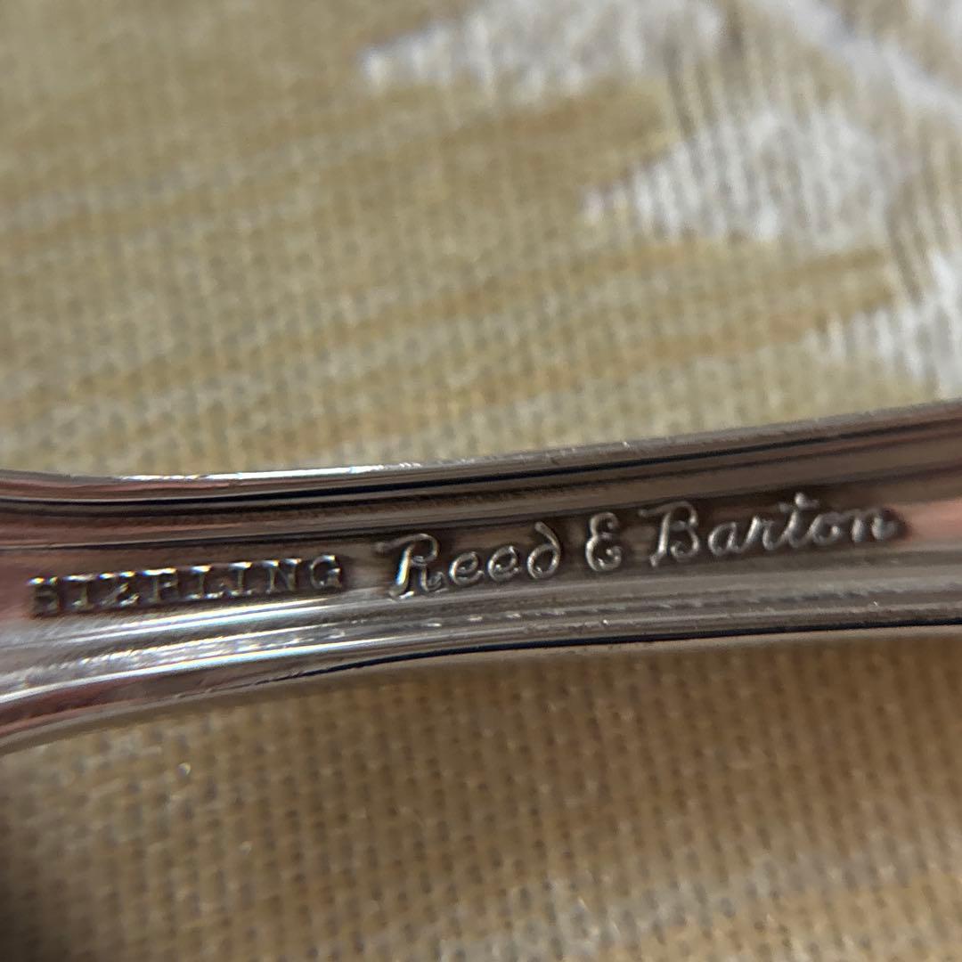 リードアンドバートン社製　純銀　スープスプーン　２本