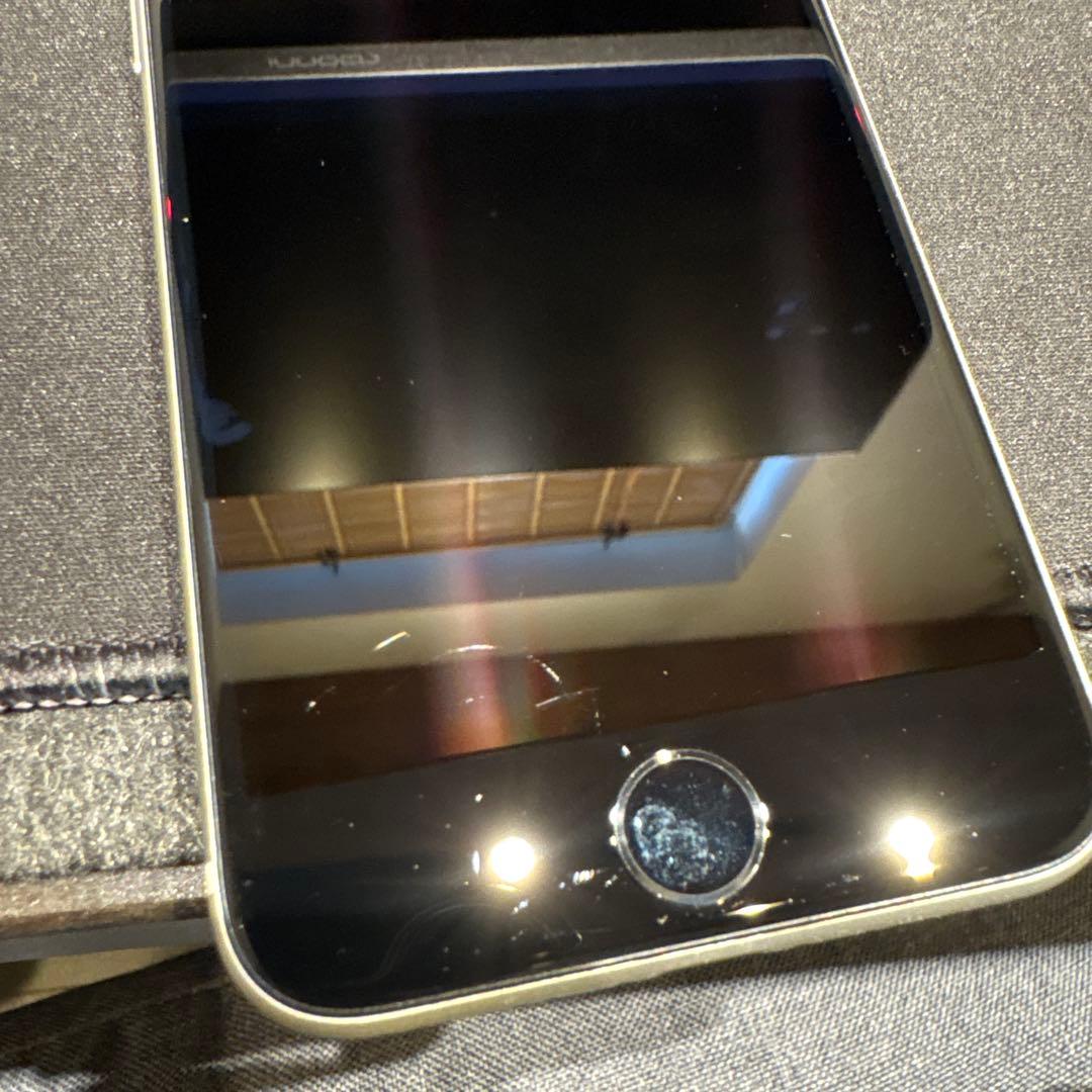 iPhone se2 128GB ホワイト