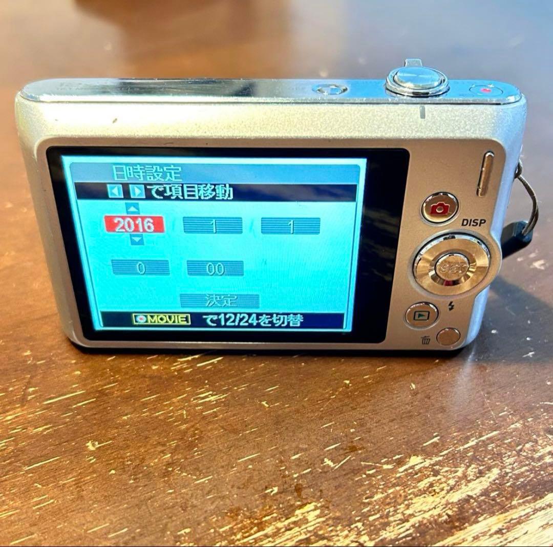 充電器バッテリー付きCASIOカシオ デジタルカメラEX-ZS210SR