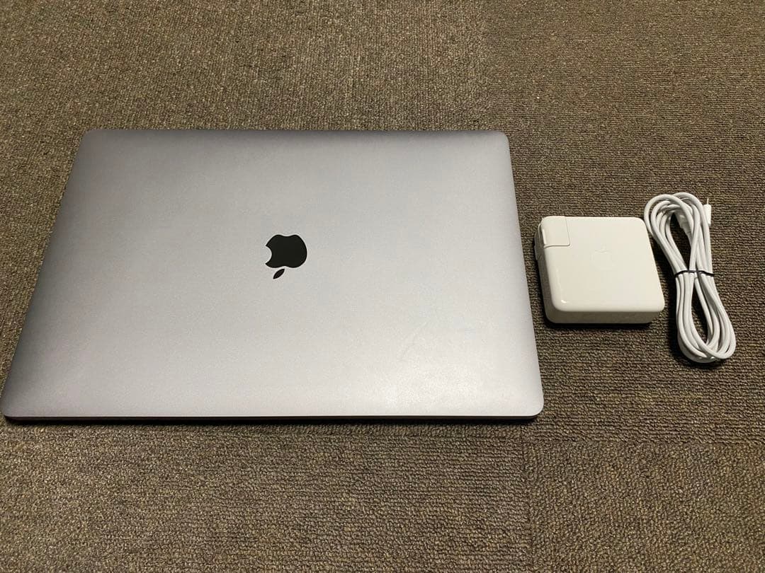 MacBook Pro (16インチ, 2019)