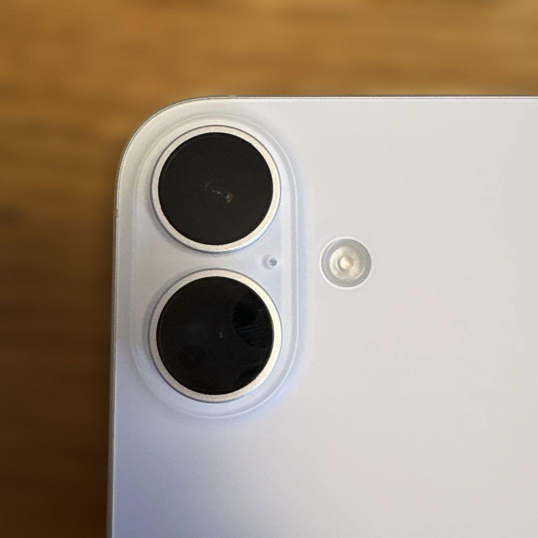 iPhone16 本体 ホワイト 256GB 中古 バッテリー94% 残債なし