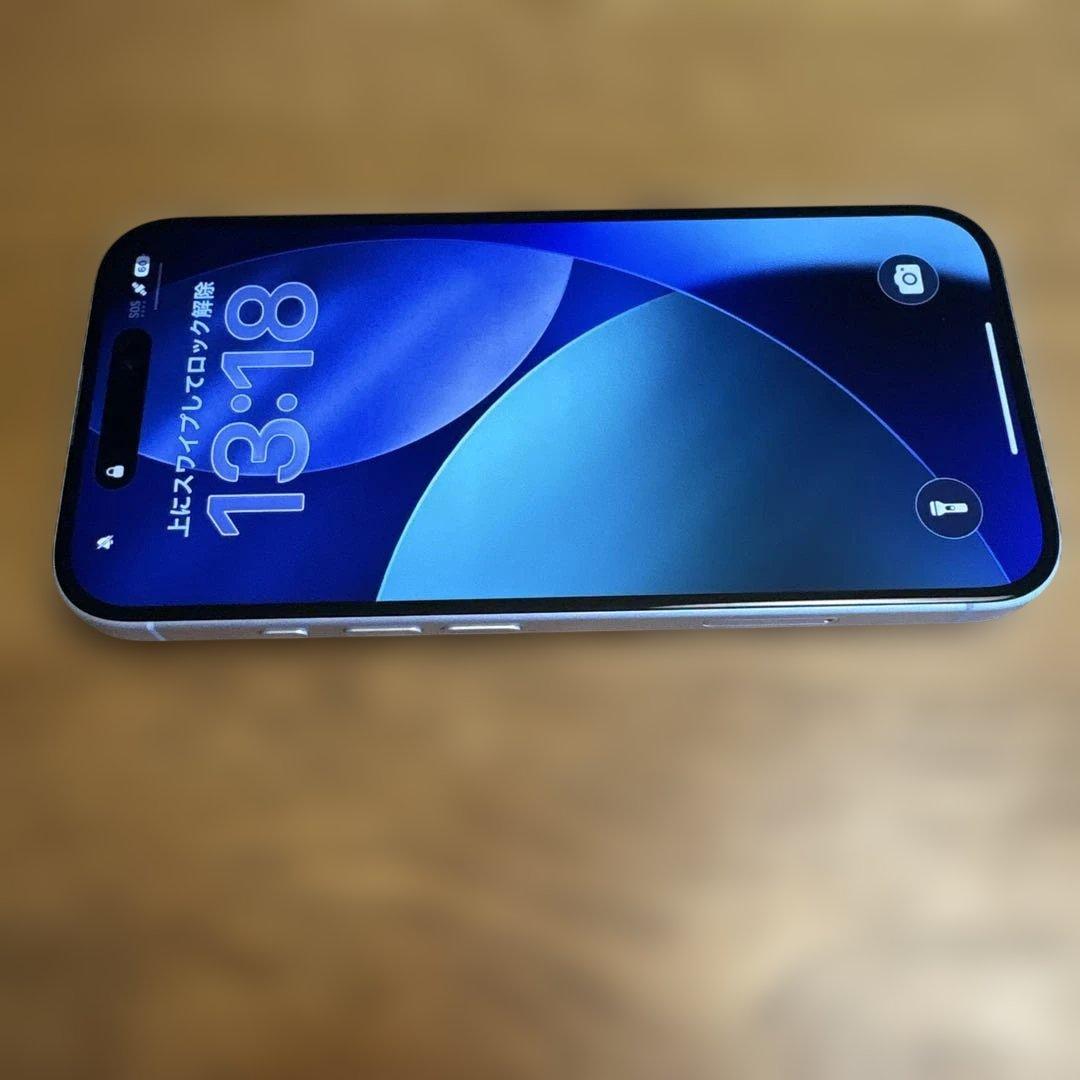 iPhone16 本体 ホワイト 256GB 中古 バッテリー94% 残債なし