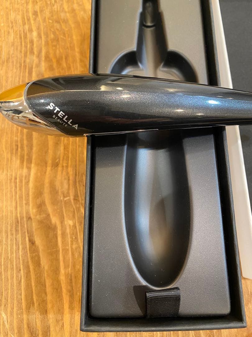 STELLA BEAUTE 美顔器 専用ケース付き