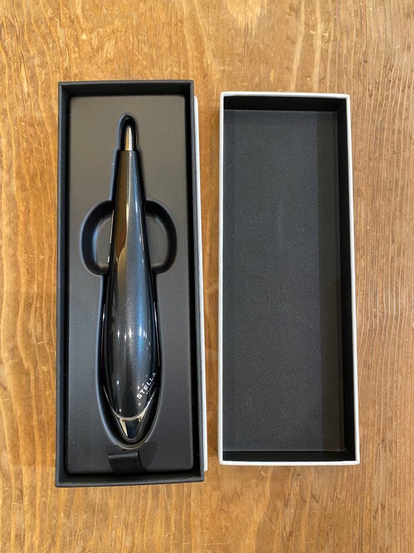 STELLA BEAUTE 美顔器 専用ケース付き