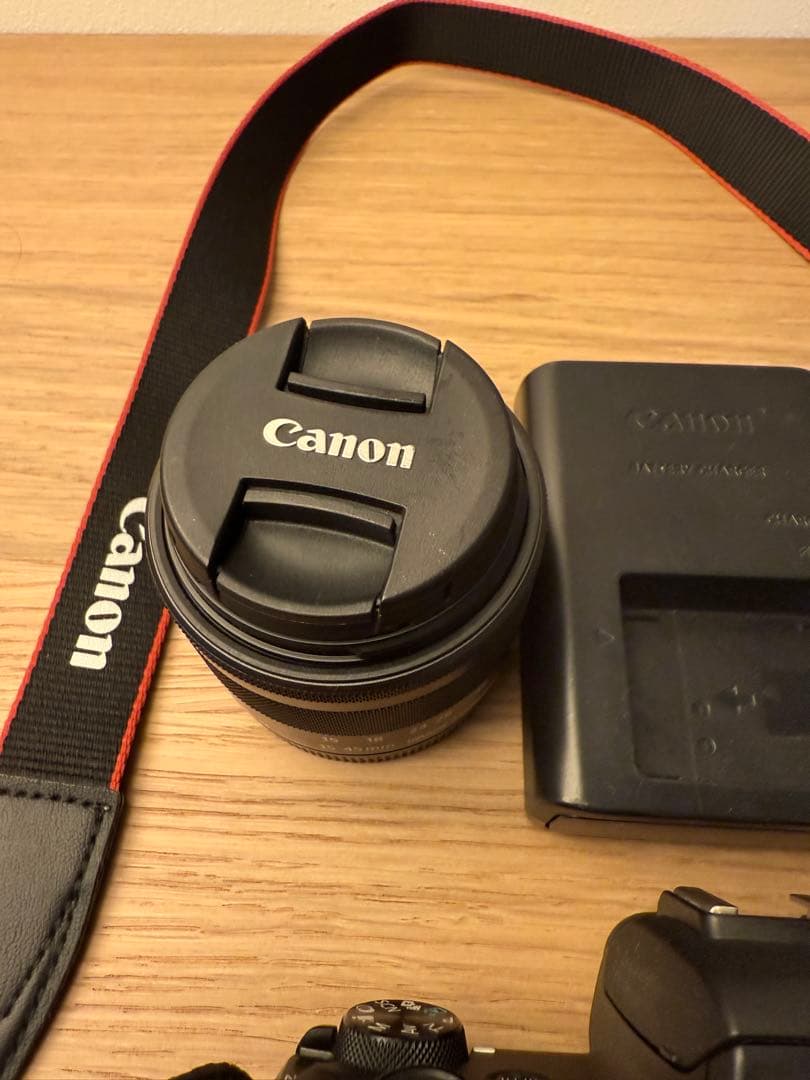 Canon キャノン EOS kiss M2 15-45mm STM