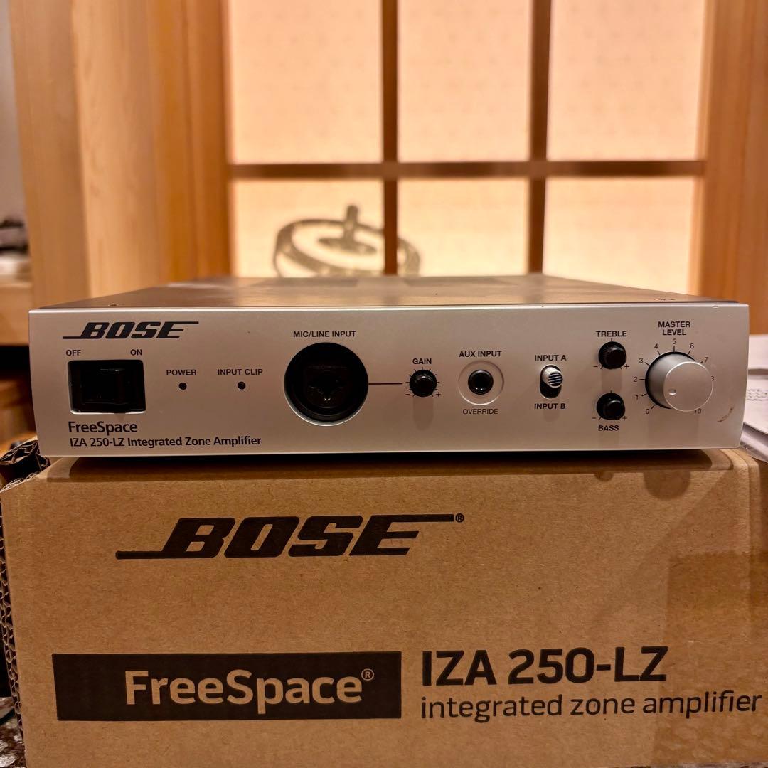BOSE IZA 250-LZ インテグレーテッドゾーンアンプ