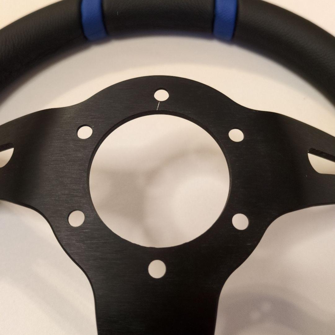 MOMO DRIFTING ステアリングホイール 33