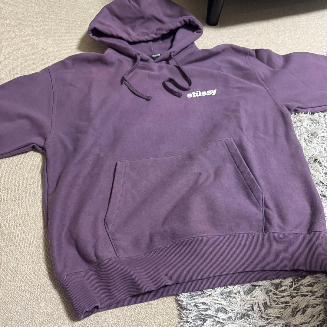 stussy フーディーパーカー