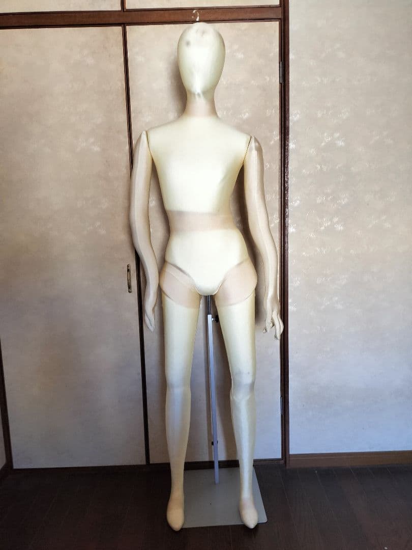 フレキシブル関節マネキン　レディース中古