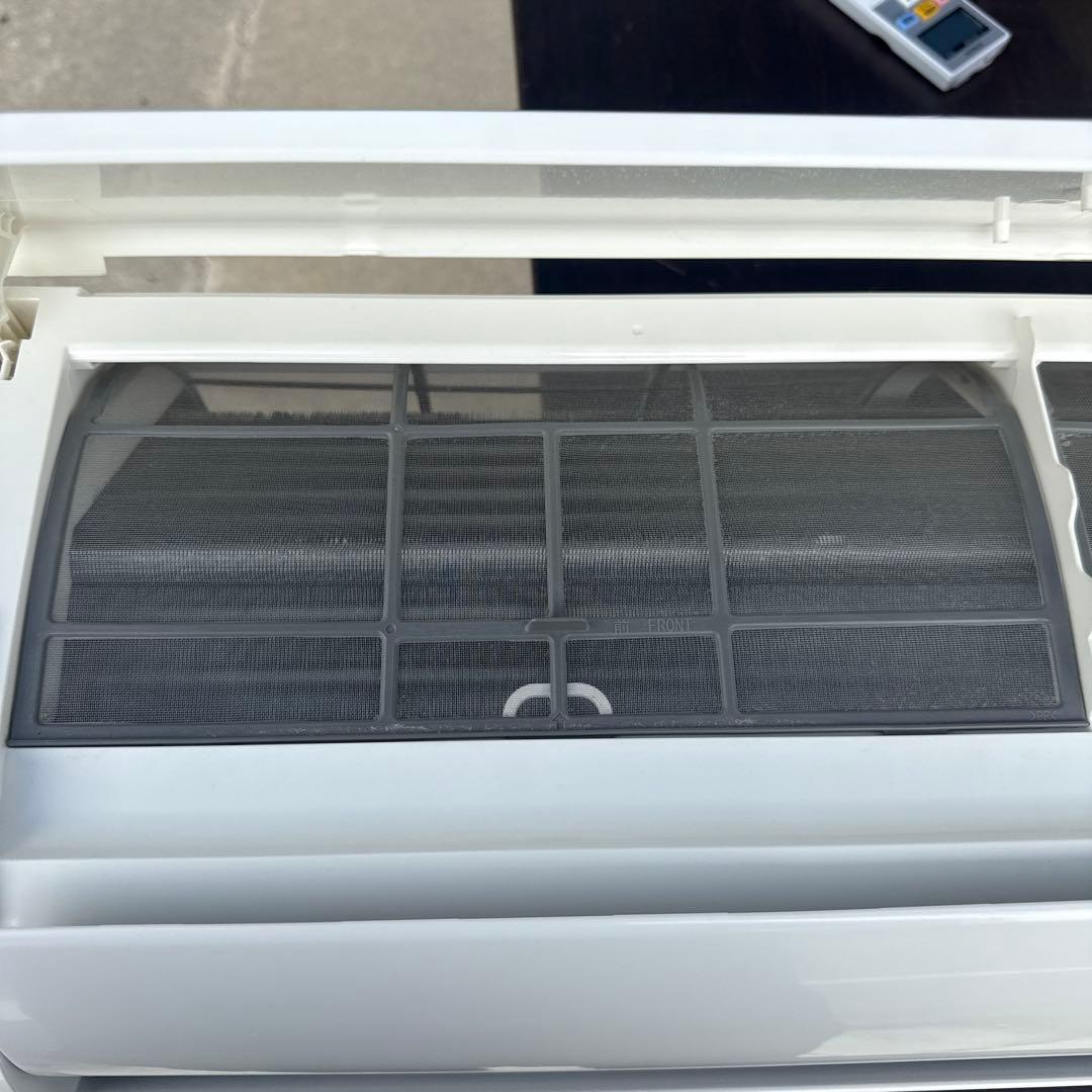 あこHITACHI ルームエアコン RAS-KD22K 6畳 2021年