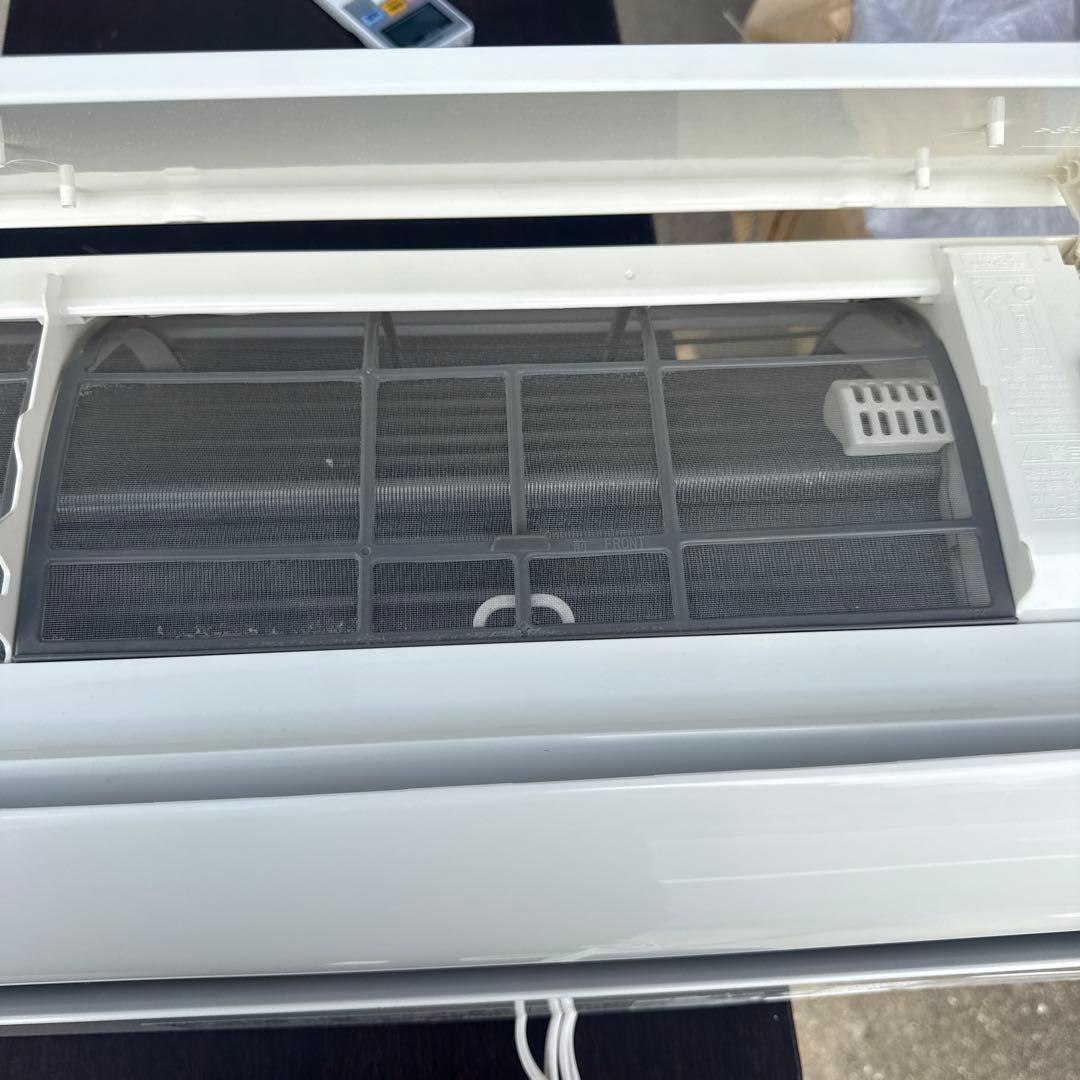 あこHITACHI ルームエアコン RAS-KD22K 6畳 2021年