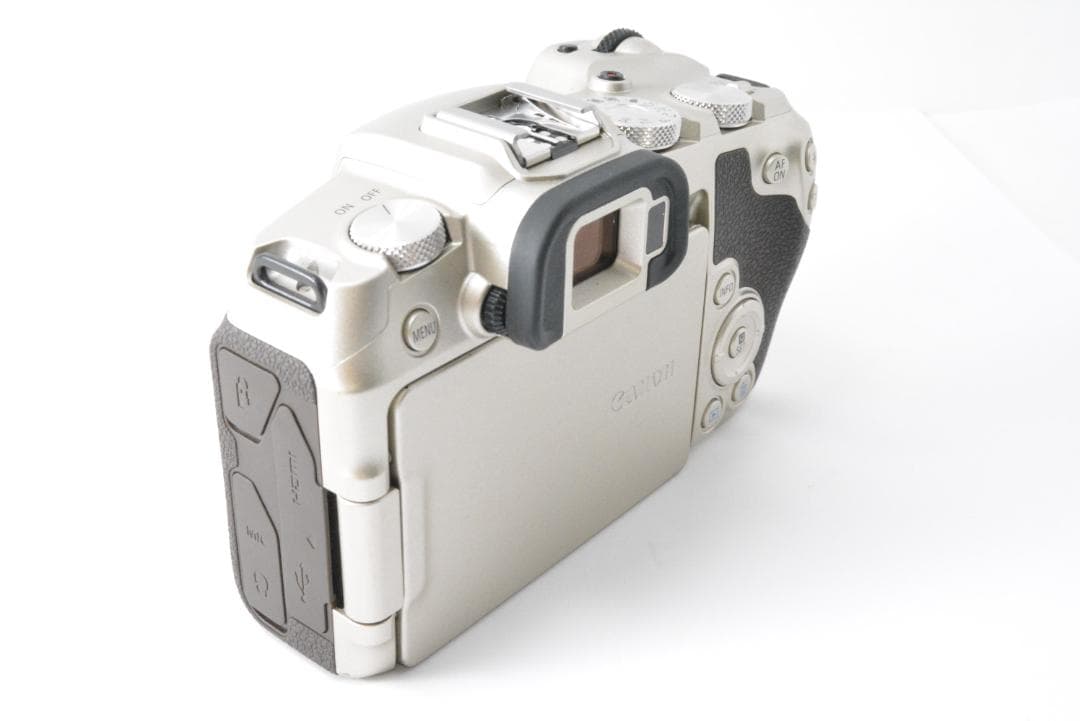 ■ 美品 ■ キャノン　Canon RP ゴールド ボディ