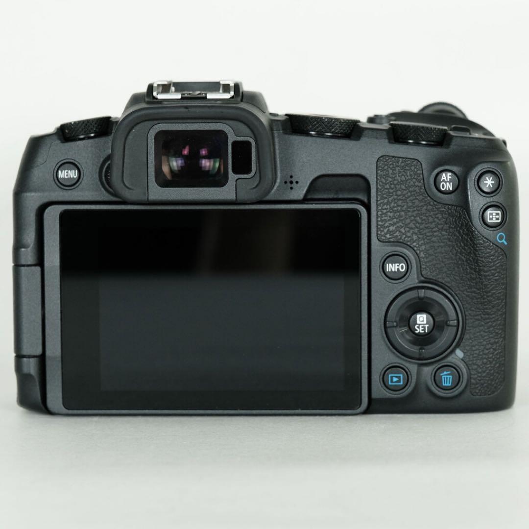 【早期売却予定】Canon EOS RP ミラーレス一眼 カメラ(本体のみ)