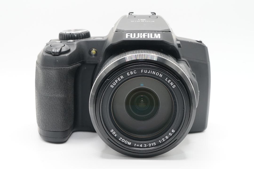 FUJIFILM FINEPIX S1　充電器バッテリー２個付き　実写画像あり