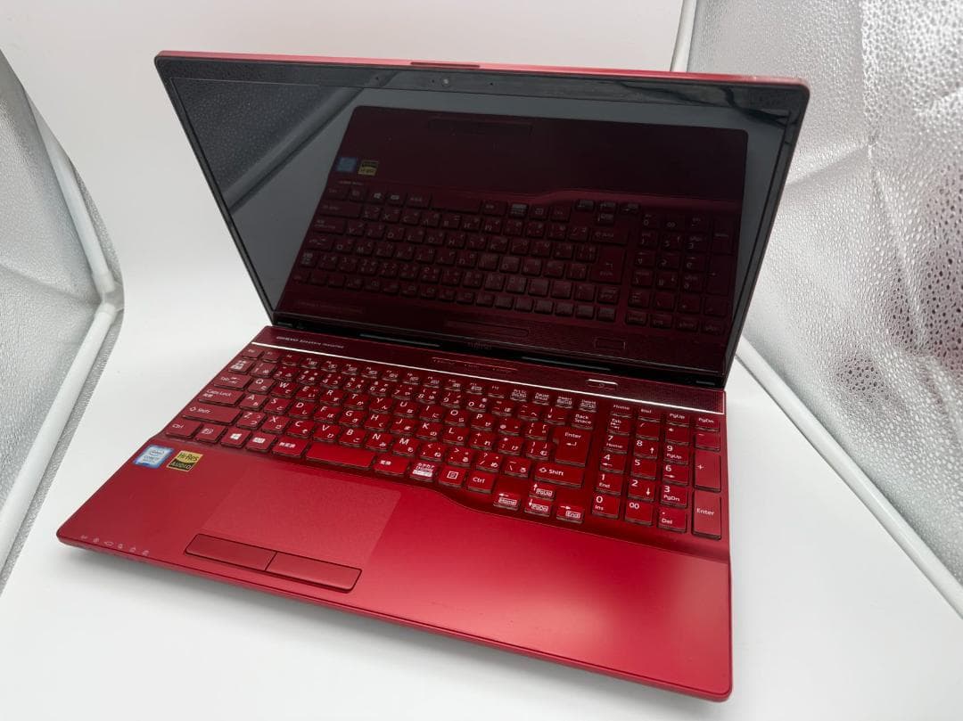 超美品 富士通 第8世代i7 32GB SSD+HDD Office付き