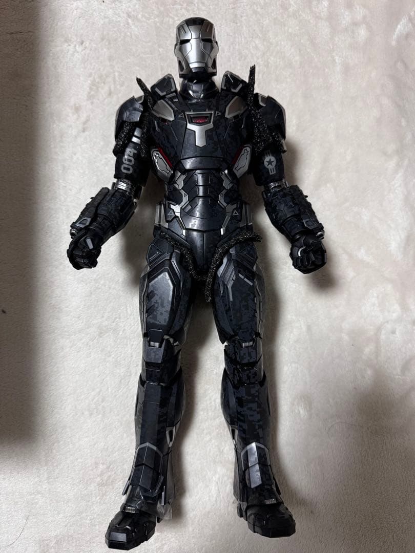 【最終値下げ】ホットトイズ アベンジャーズ IW ウォーマシン マーク4