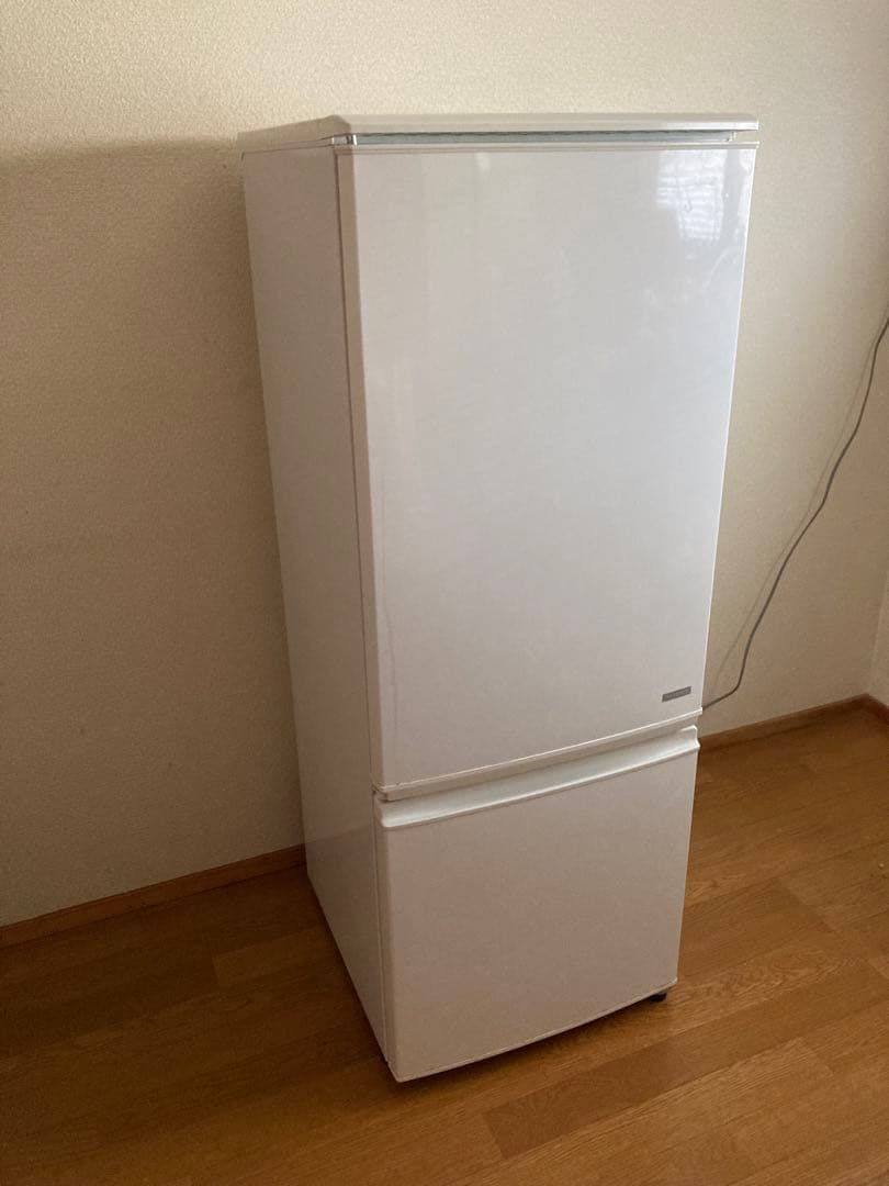 美品 シャープ 冷蔵庫SJ-C17Y-W 2014年製 167L