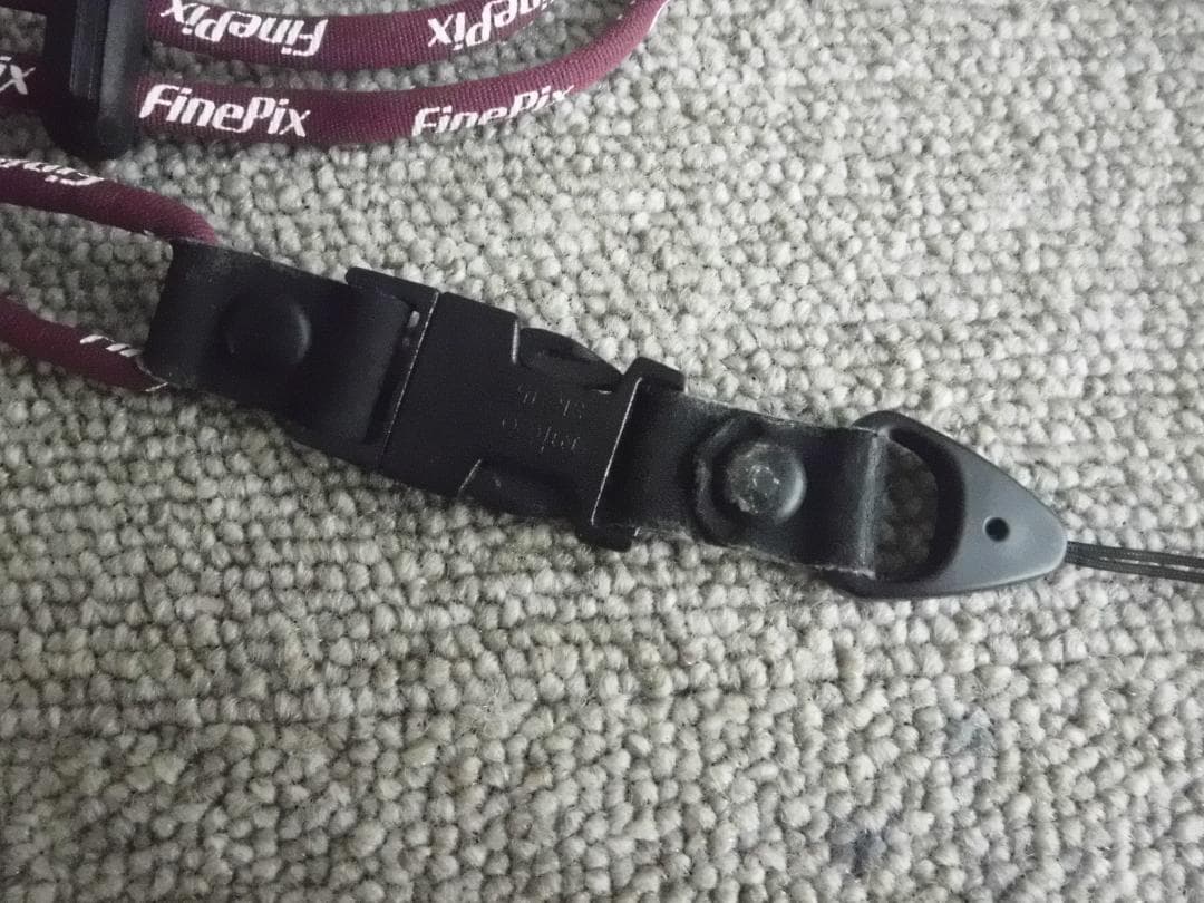 美品 Fujifilm デジタルカメラ FinePix F401 ファインピクス