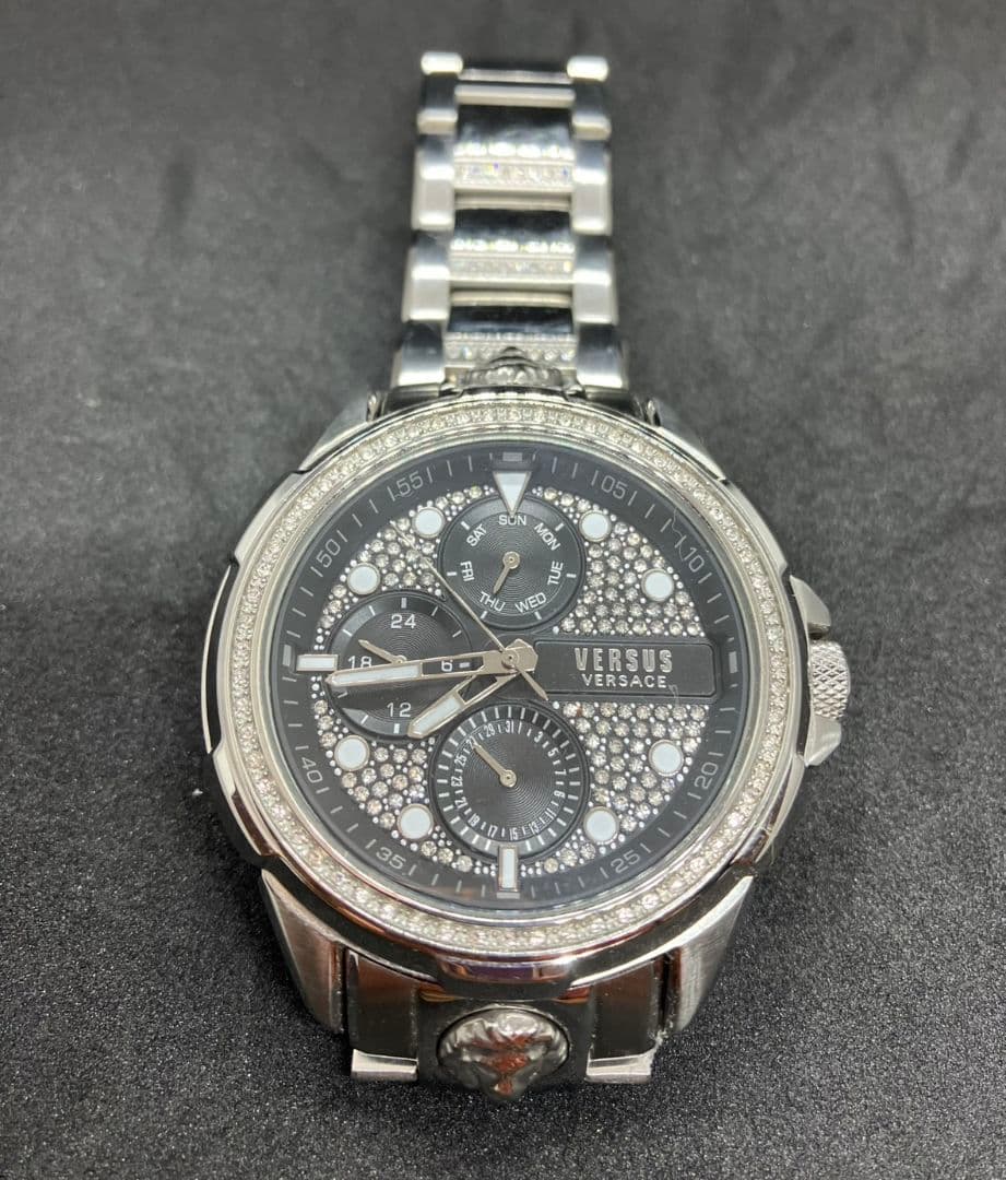 VERSUS クロノグラフ キラキラシルバー