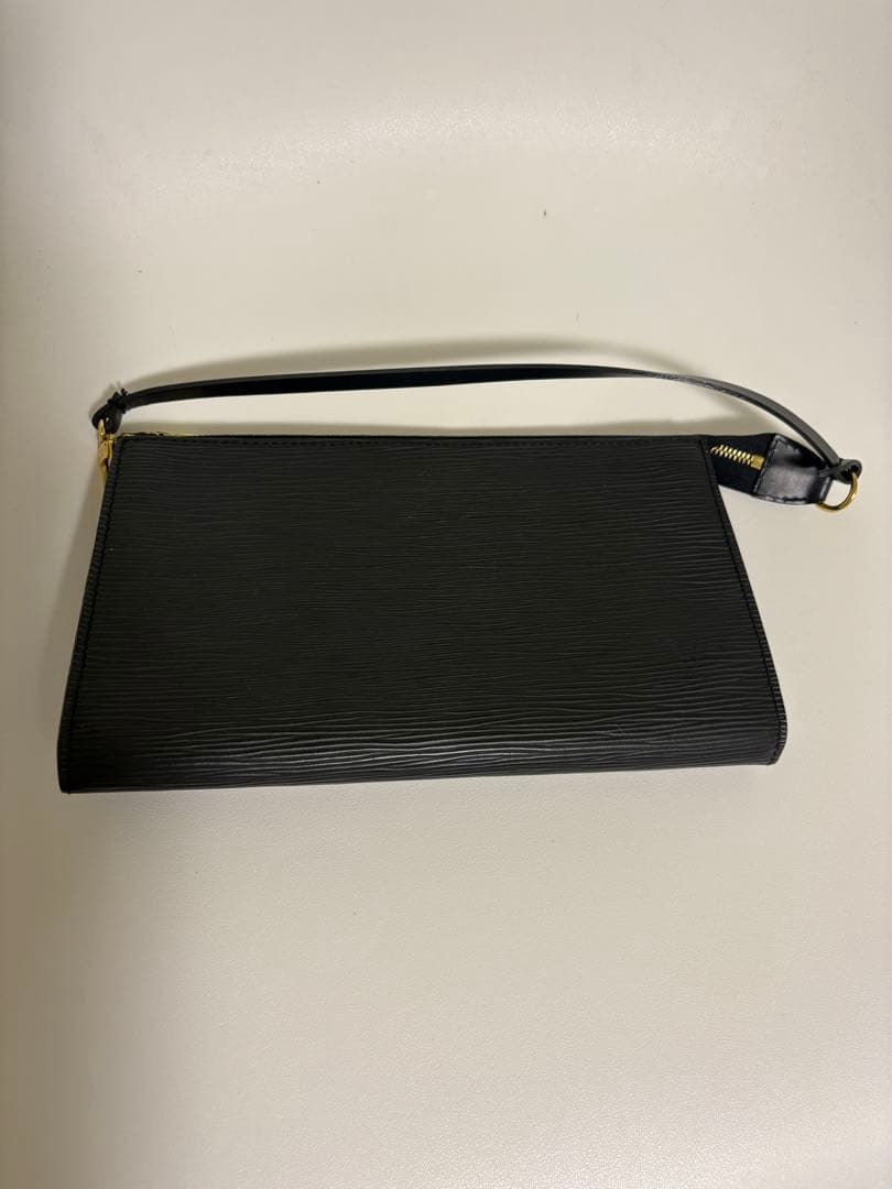 [美品] ルイ・ヴィトン　エピ　アクセサリー　ポーチ 黒