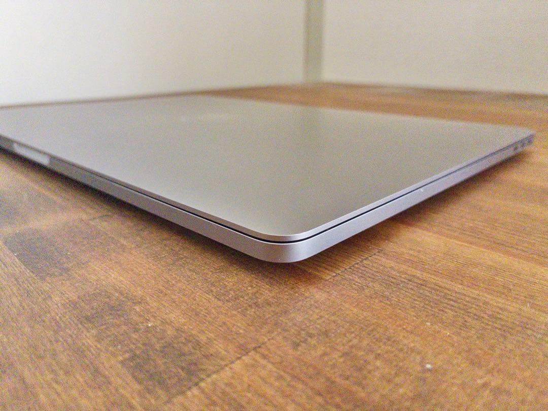 MacBook Pro Mid 2018 15インチ Core i7