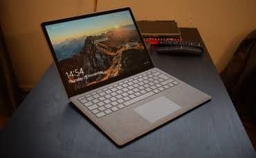 【期間限定お値下げ】Surface Laptop