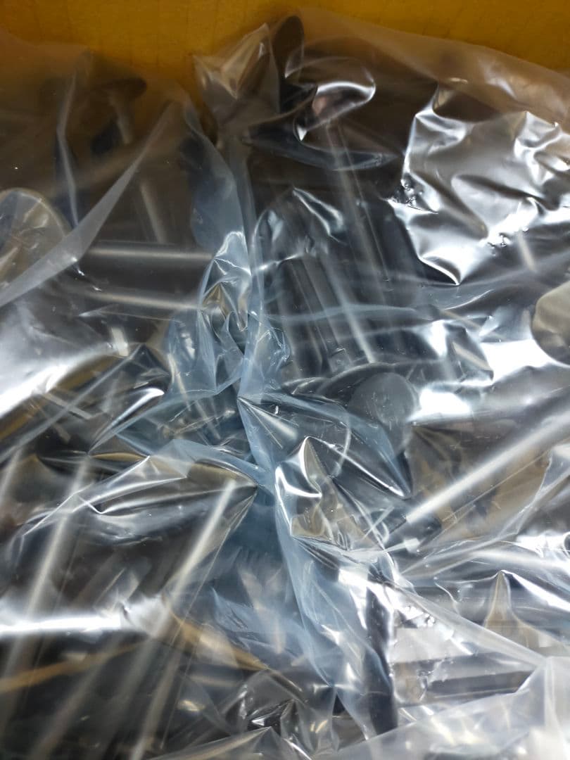 防草シート　プラピン　498本