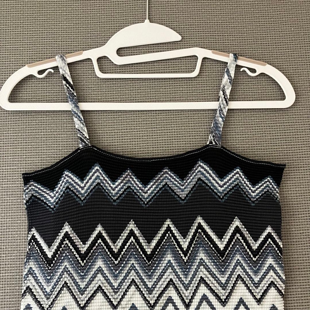 美品　イッセイミヤケ　キャミソール　プリーツ　M