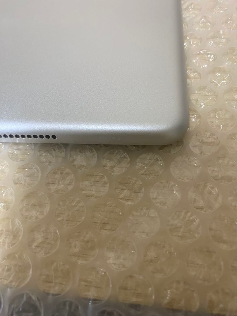 iPad 第9世代　64GB Cellular Simフリー