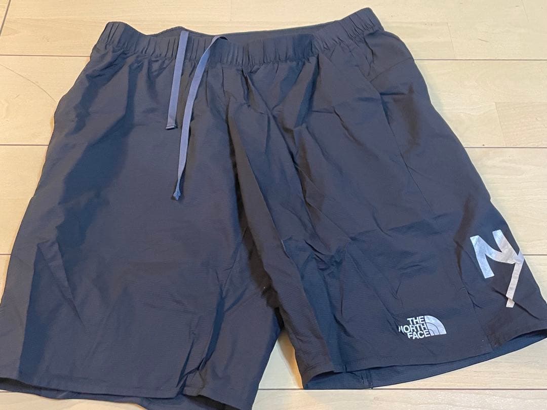 【レア】【セットアップ】NEUTRALWORKS. Tシャツ&ショートパンツ