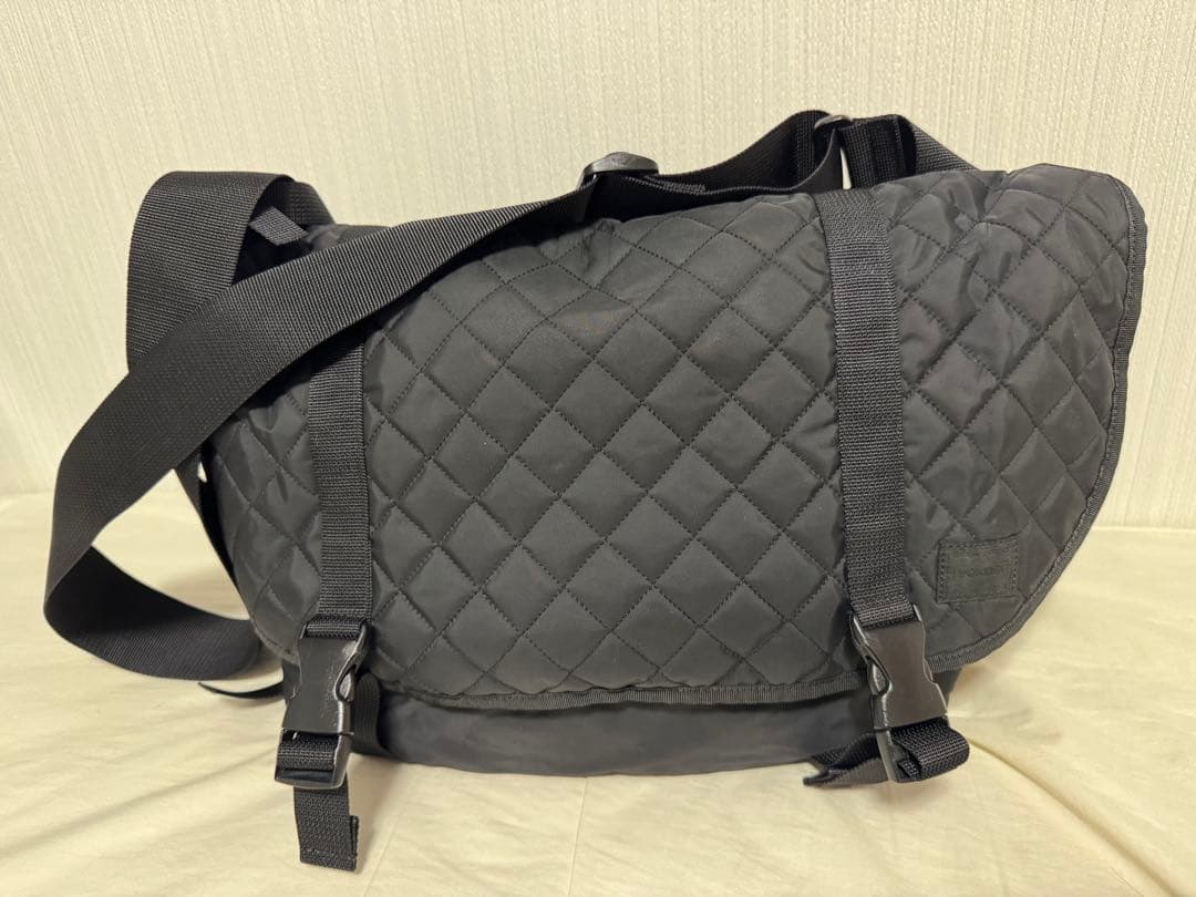 ヘッドポーター　メッセンジャーバッグ