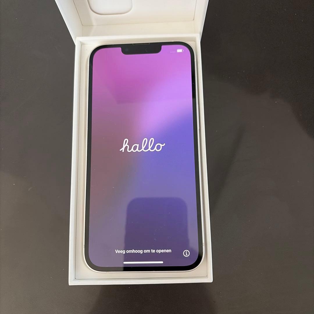 Apple iPhone 13 256GB ホワイト スターライト