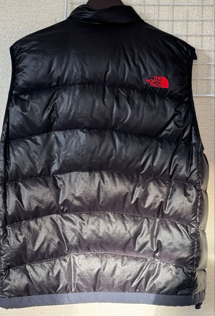 The North Face ブラックダウンベスト