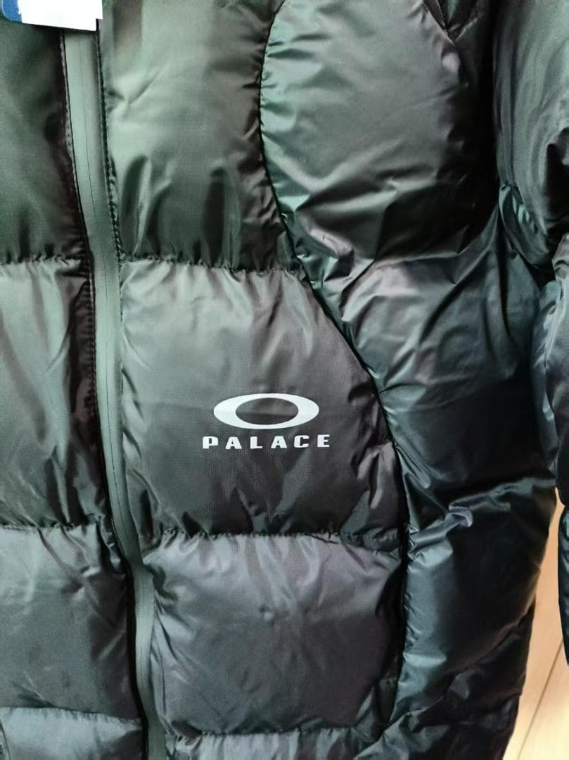 PALACE x OakleyFW24 PUFFA CLOUDアウター