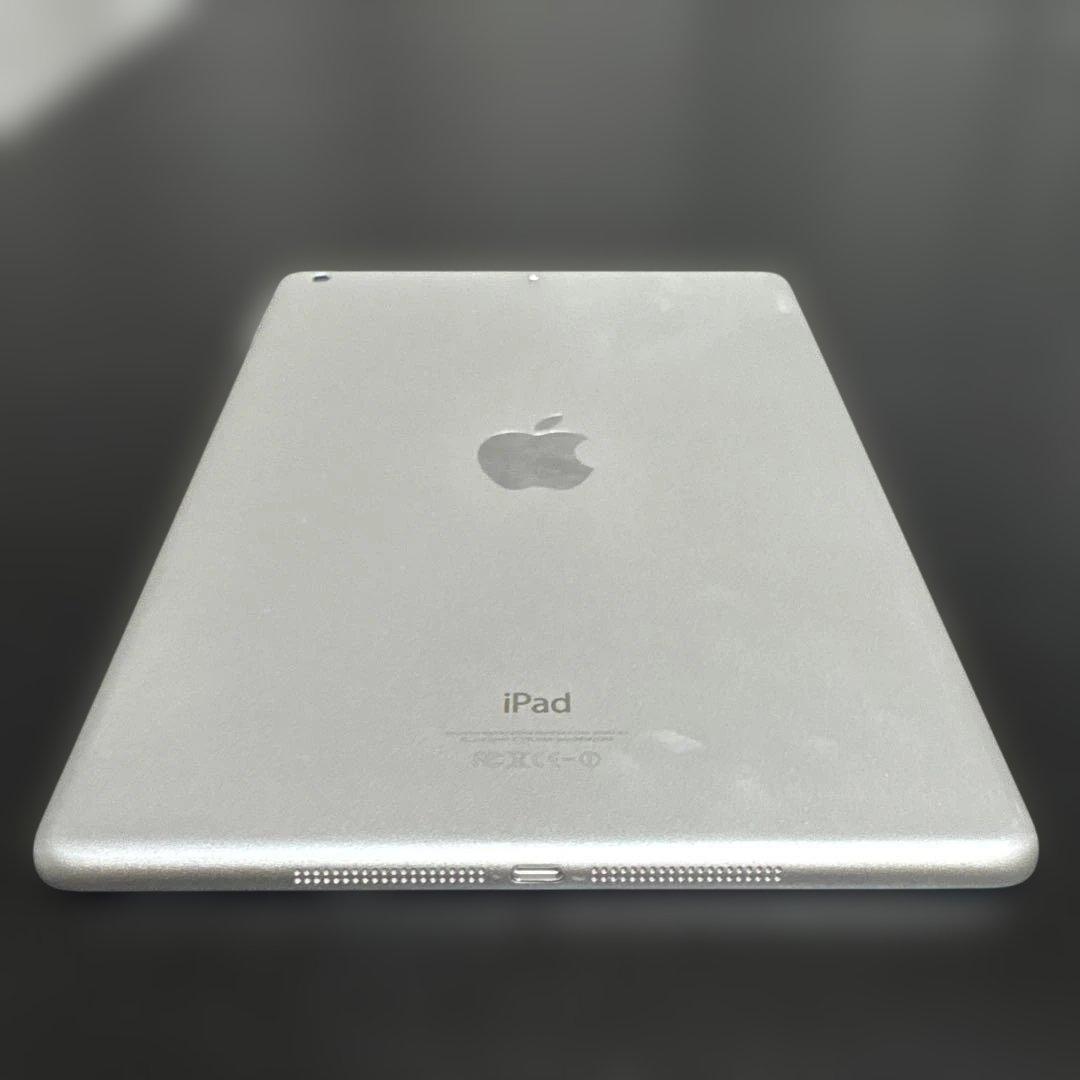 ★iPad Air 64GB★Wi-Fiモデル シルバー 箱付　バッテリー99%
