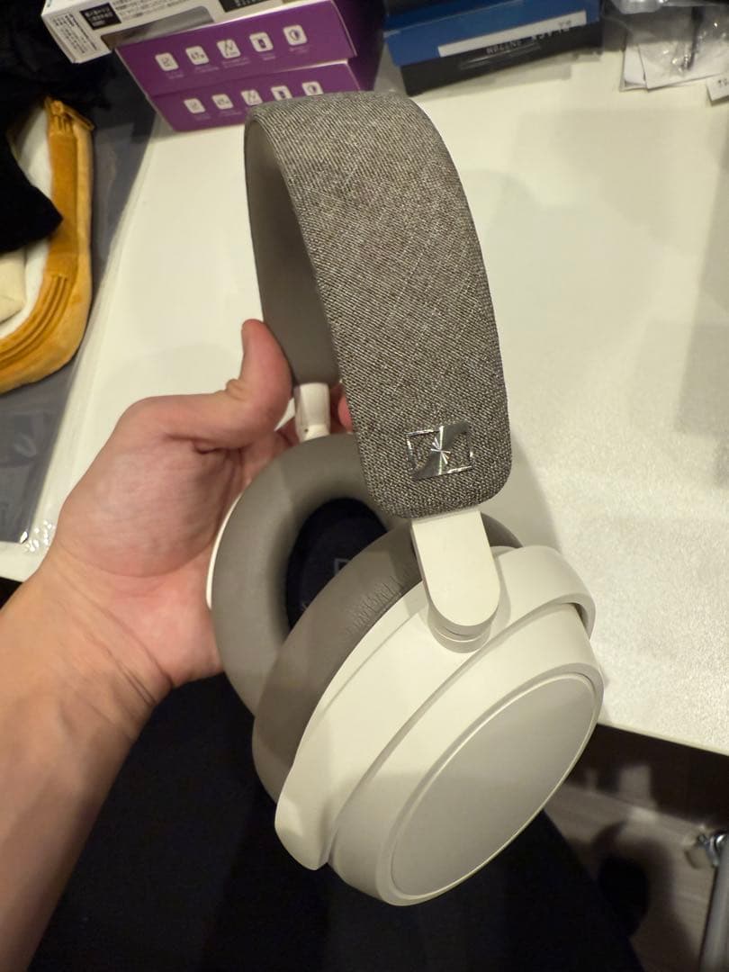 SENNHEISER MOMENTUM4 ホワイト +BTD600