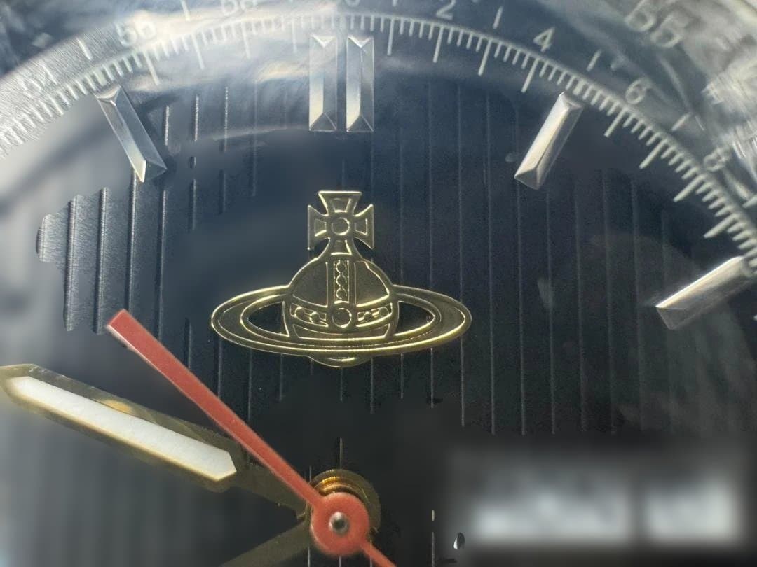 【美品】Vivienne Westwood 時計 VV207BKSL 箱有