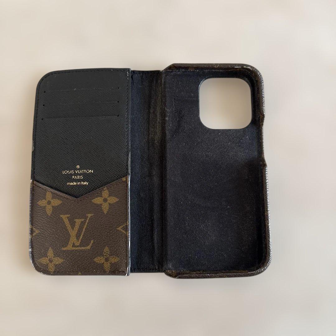 Louis Vuitton モノグラム 手帳型ケース