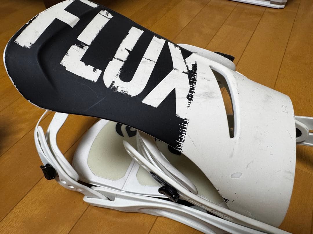 FLUX DS 21-22モデル サイズL