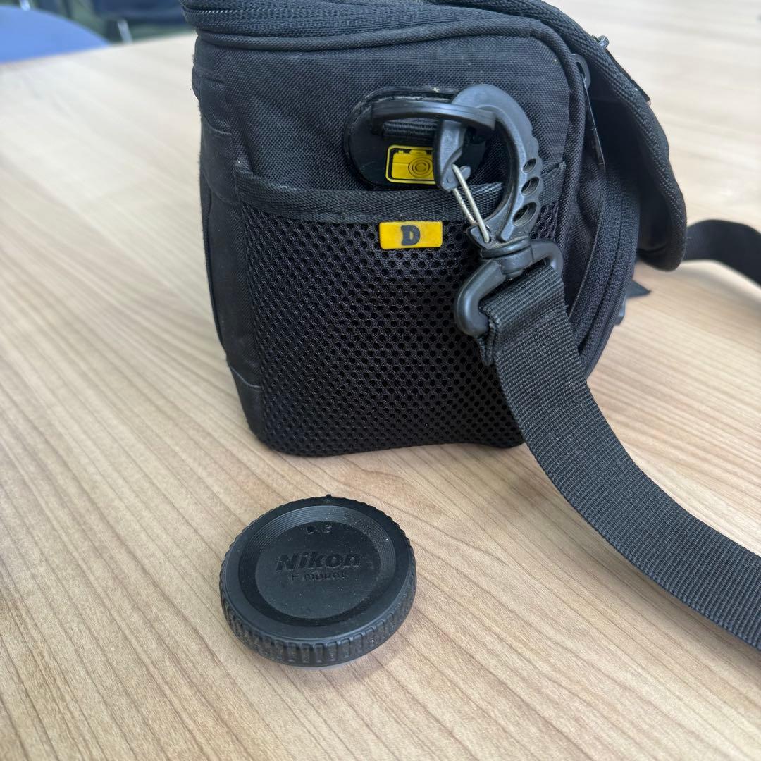 最安値　Nikon D3200 ケース　レンズ付き　スターターセット