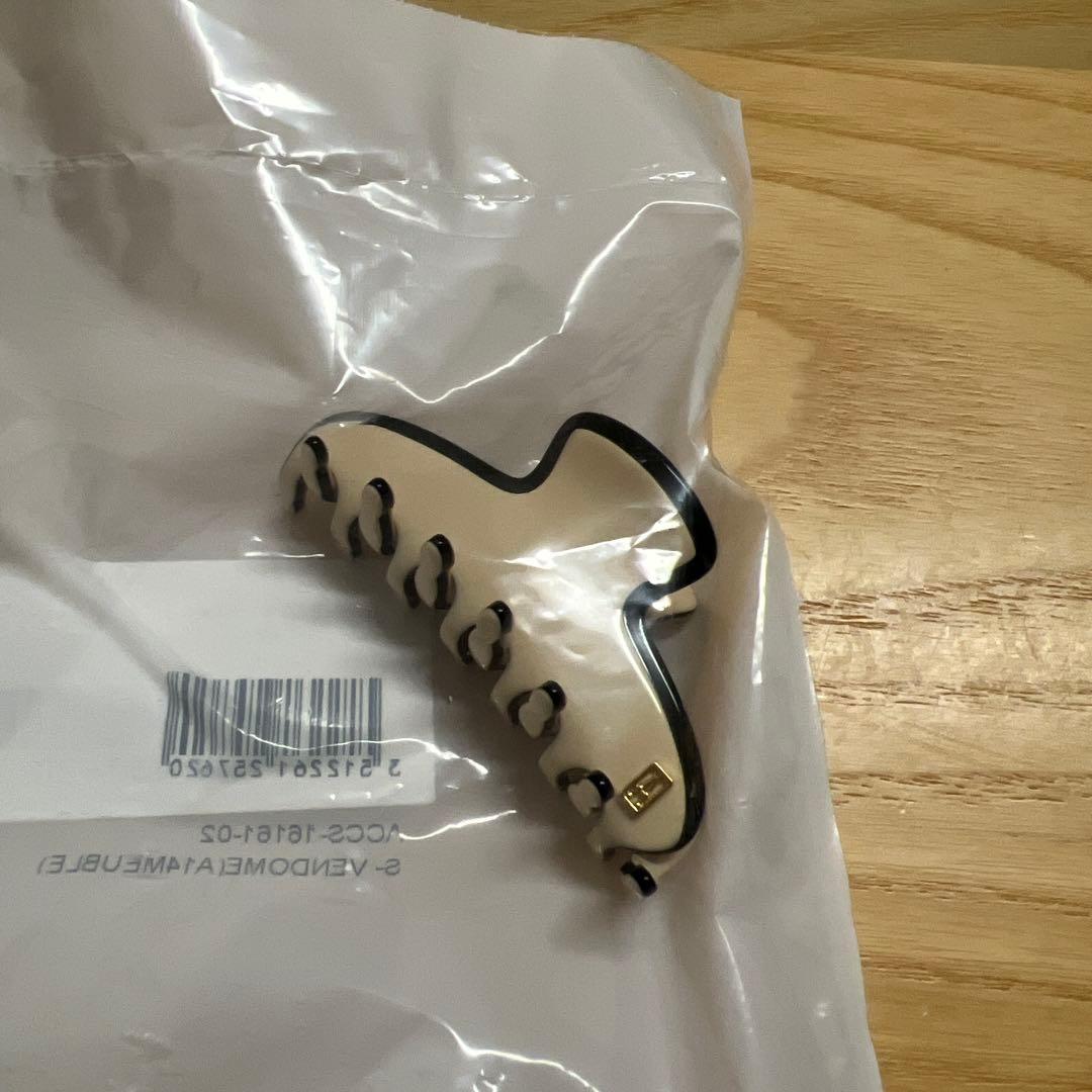 新品 アレクサンドルドゥパリ ヘアクリップ ベージュ