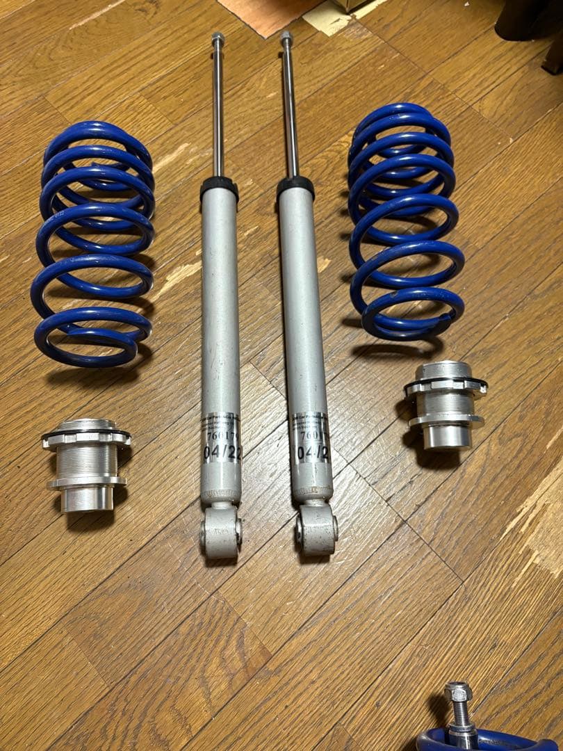 アウディA6 中古サスペンションキット BLUE LINE