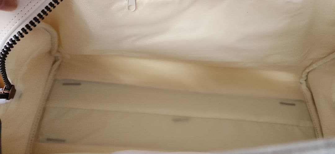 Von Dutch ホワイト ボストンバッグ