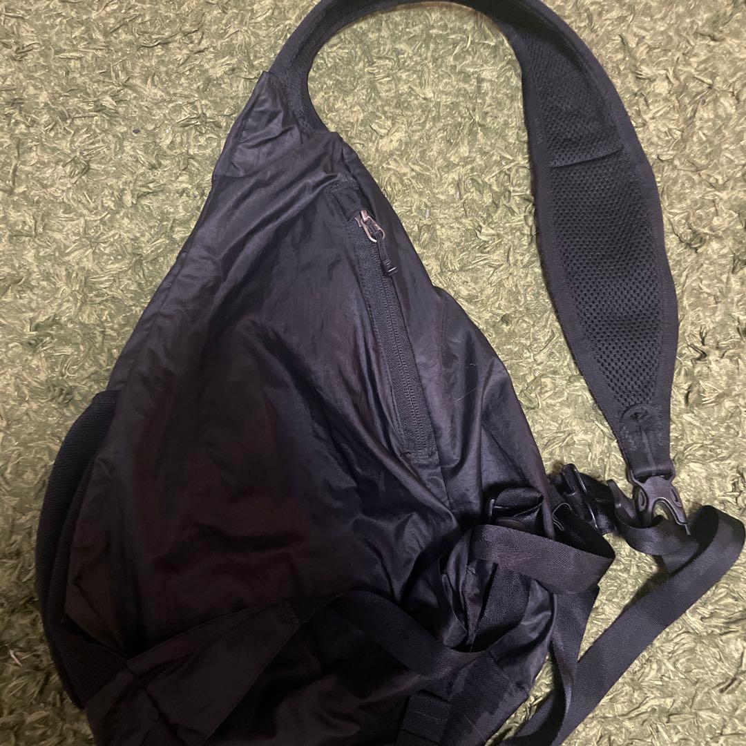【廃盤品】patagonia ブラック スリングバッグ