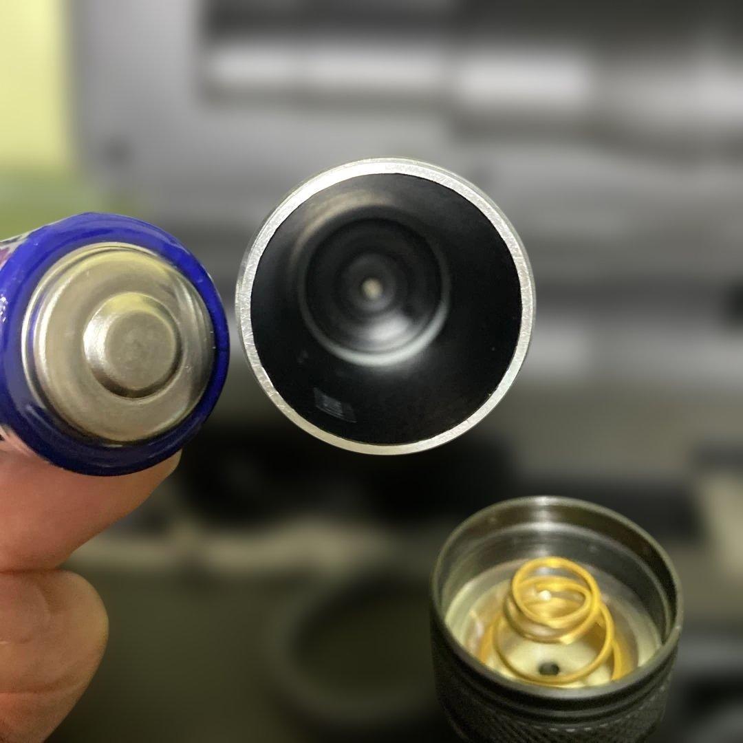 GENTOS 3000ルーメン　送料込み