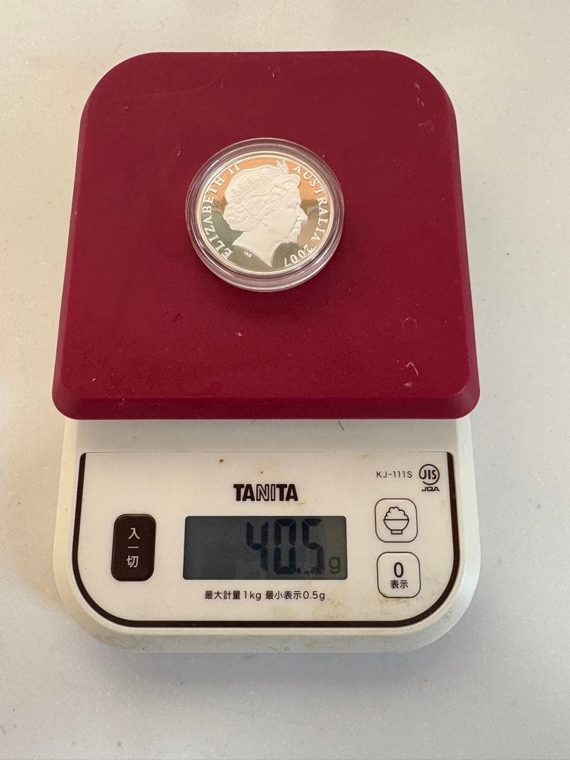 オーストラリア 1ドル 純銀　1オンス？