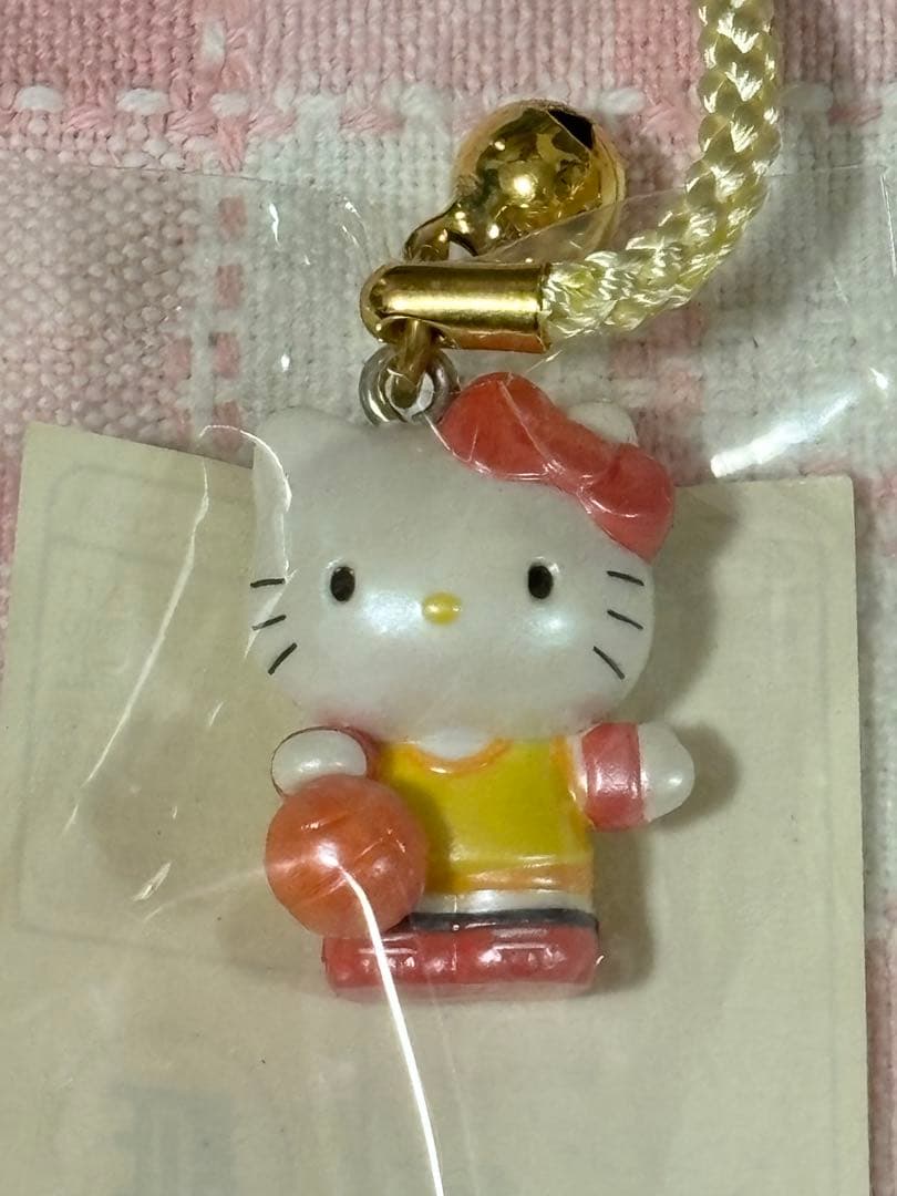 d*3様 ハローキティ 体育会系部活動ストラップ ４種類