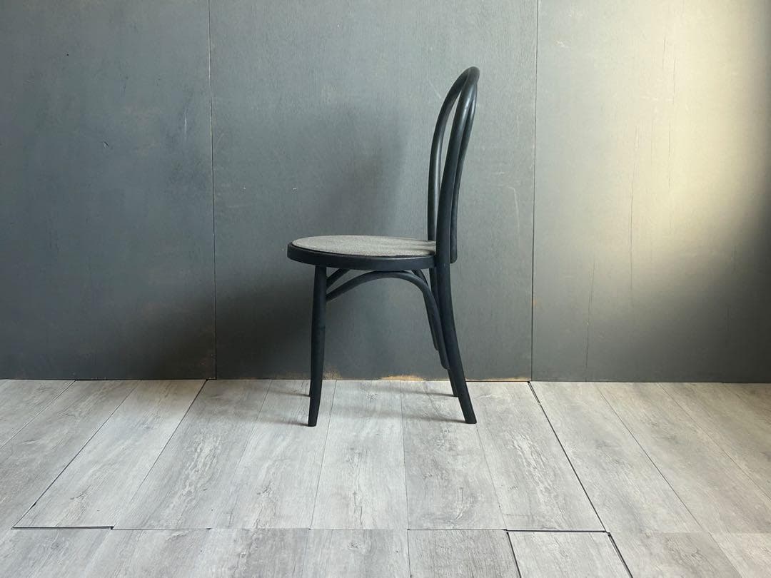 ①　秋田木工　AKIMOKU リペイント　ブラック　ベントウッドチェア　NG