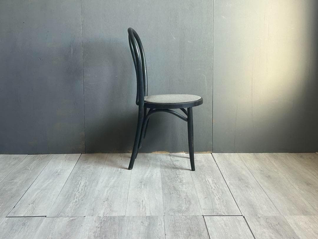 ①　秋田木工　AKIMOKU リペイント　ブラック　ベントウッドチェア　NG